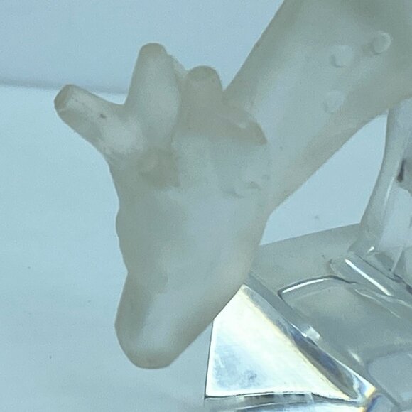 Lalique Frosted Glass Deer Paperweight, Forest Animal Figurine A305 - Picture 6 of 10